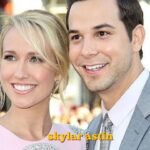 skylar astin